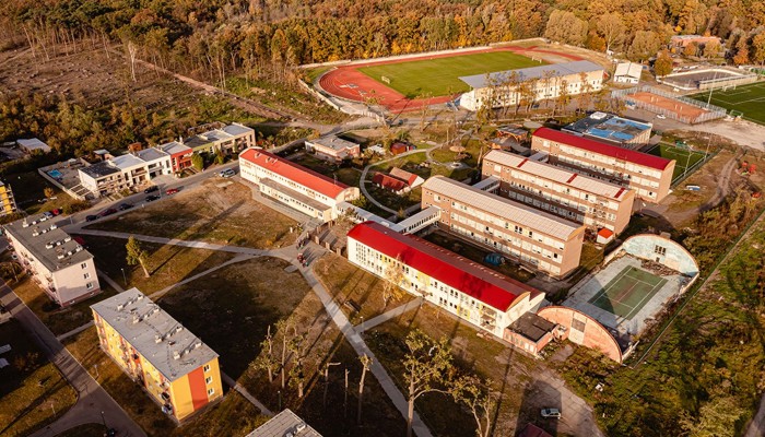 Obnova parku před základní školou U Červených domků